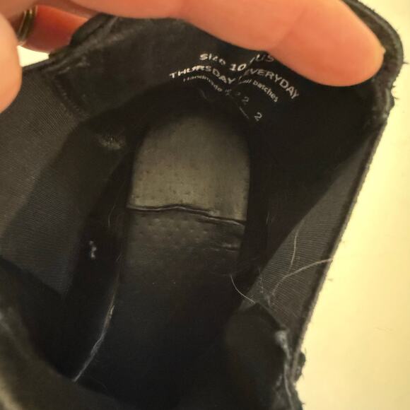 Thursday Boots Legend Everyday Pull On Chelsea Boots Leather Black Size 10.5 - Picture 2 of 9